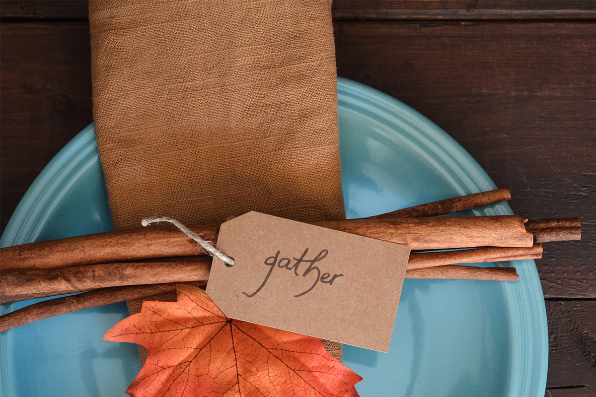 6 last-minute- thanksgiving-table-decor